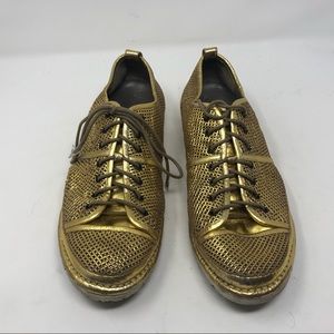 Marséll Gold Leather Metallic Shoes